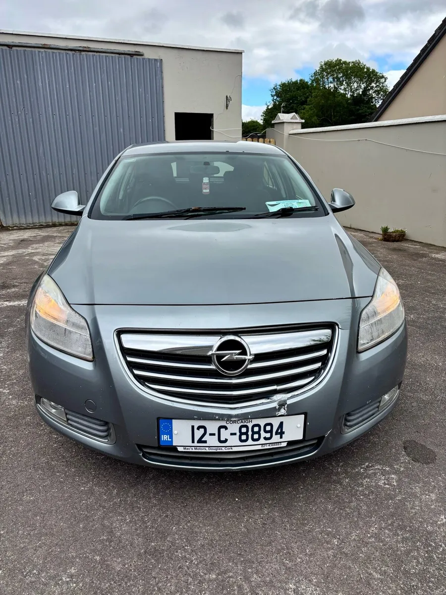 2012 Opel Insignia 2L - Image 2