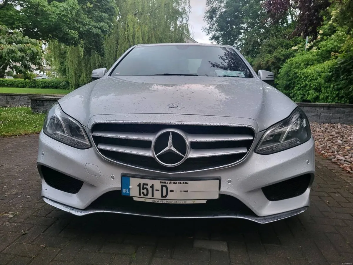 Mercedes-Benz E220 AMG Line - 2015 - Image 3