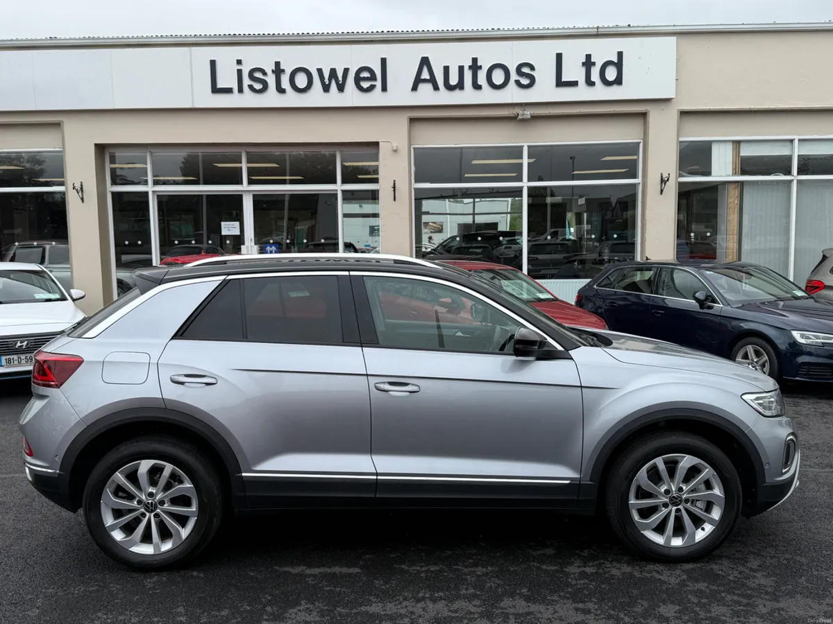 231 VW T-ROC STYLE 2.0 DIESEL AUTOMATIC - Image 1