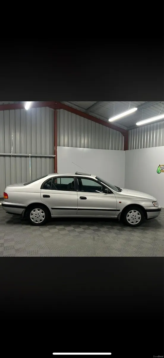 Toyota Carina 1.8 - Image 1