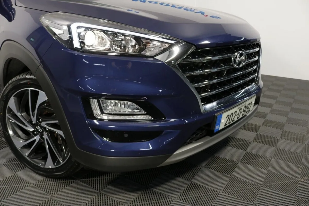 Hyundai Tucson EXECUTIVE PLUS 1.6L DIESEL SUV - Image 3