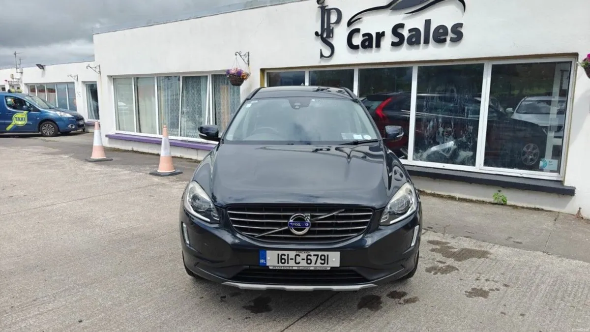 Volvo XC60 D4 (190hp) FWD SE - Image 2
