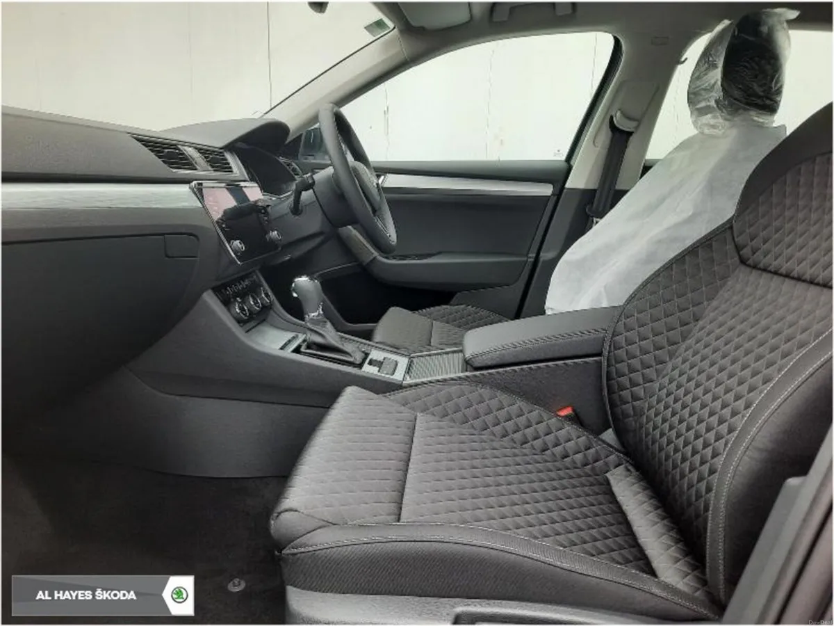 Skoda Superb **AUTOMATIC**AMBITION 1.6TDI 120BHP - Image 4