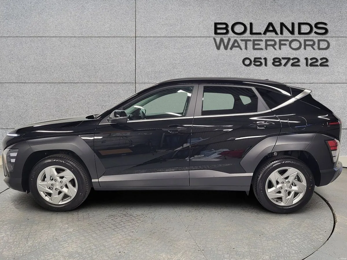 Hyundai KONA 1.6 HYBRID Elegance Auto  €120 per we - Image 4