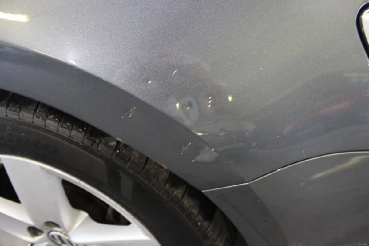 Volkswagen Jetta 2.0 TDI 110HP Comfortline - AIRBA - Image 3