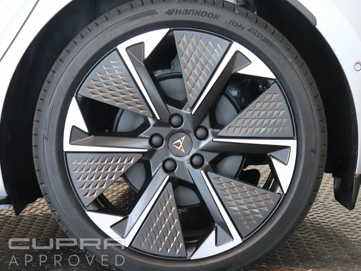 Born VZ 79kWh 326 BHP (SAVE €2000) - Image 6