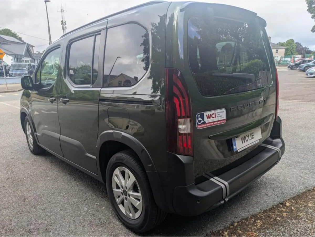 Peugeot Rifter 2025 - Wheelchair Accessible - Image 5