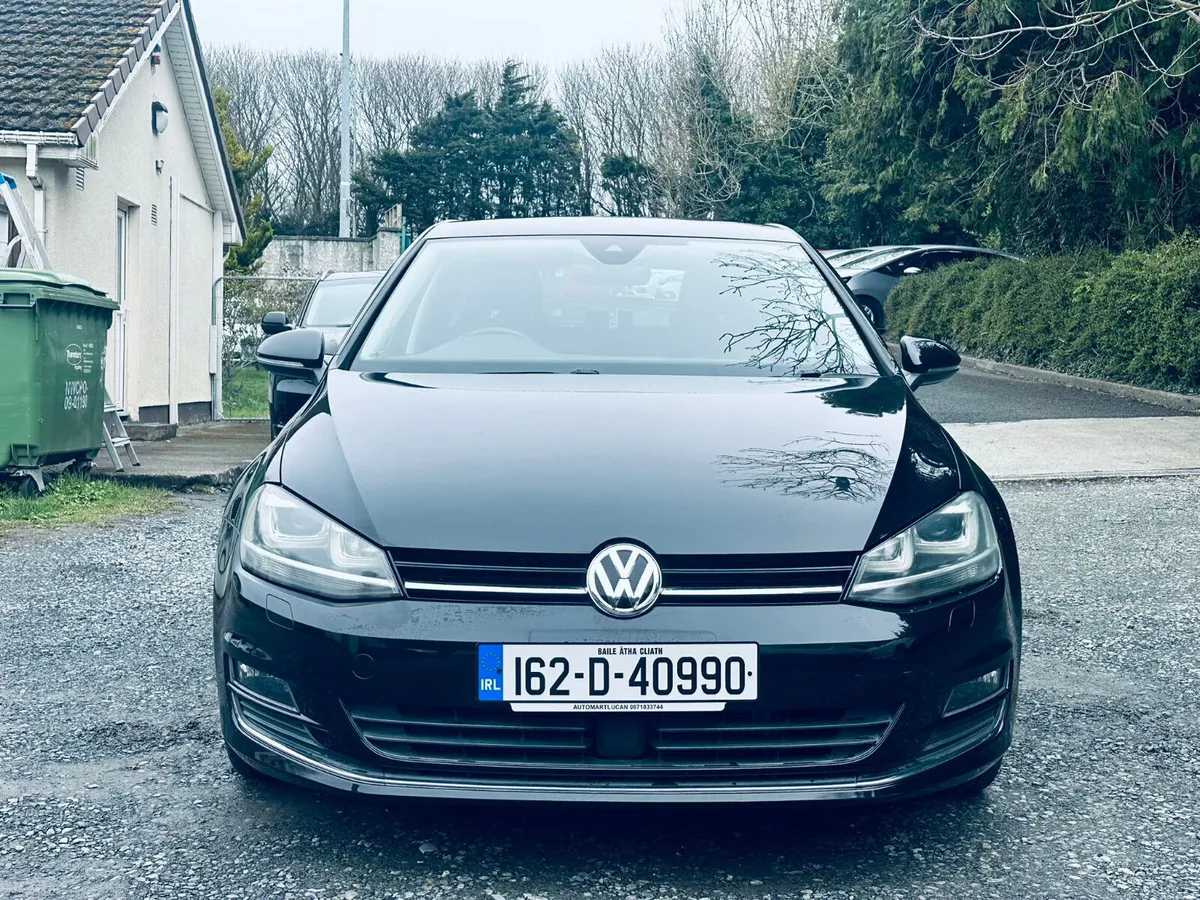 Volkswagen Golf 2016 70K KM& Car play - Image 2