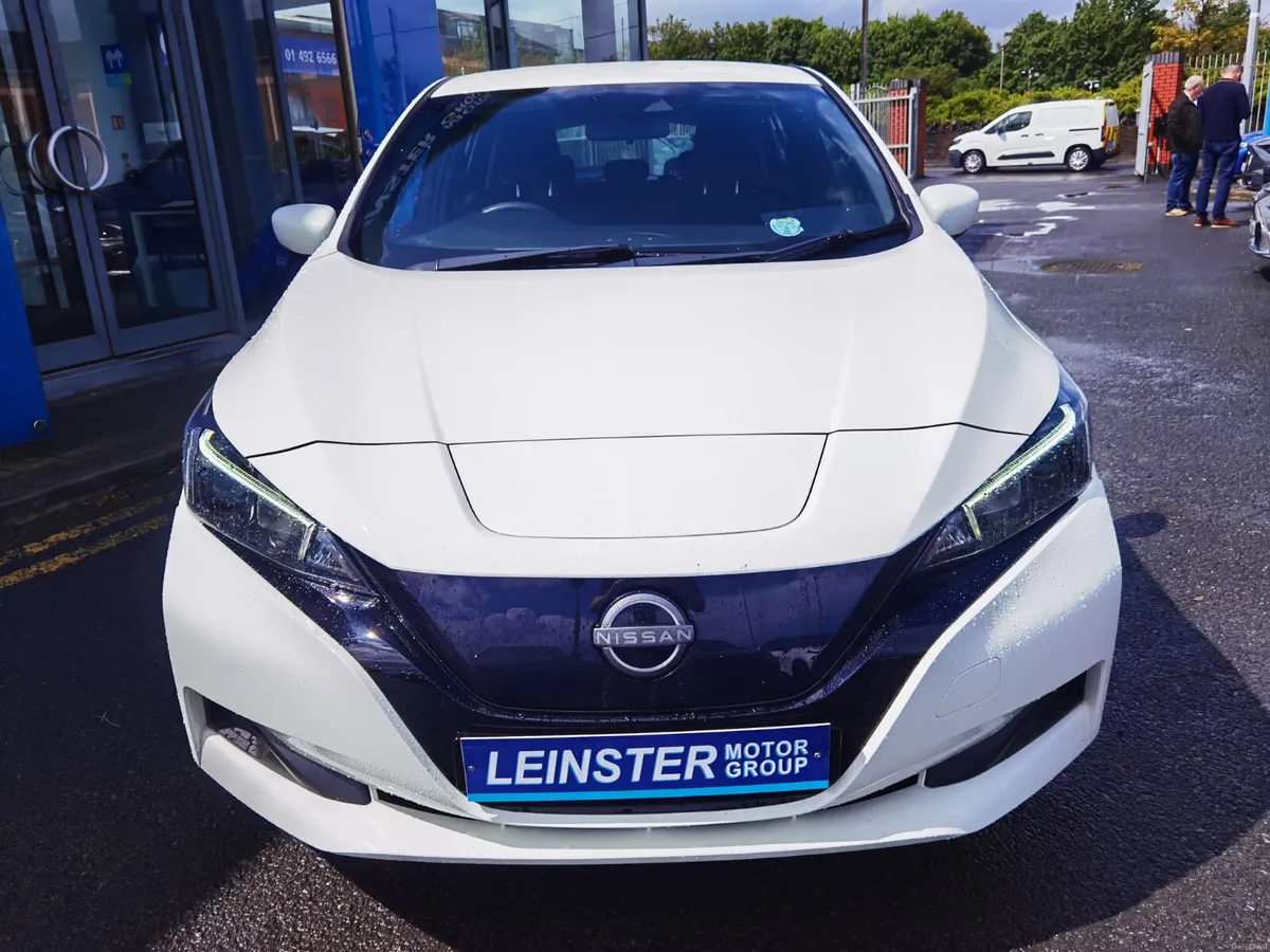 NISSAN LEAF 40KWH EV XE MY22 - Image 2