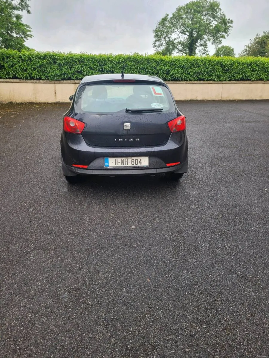 2011 seat ibiza - Image 2