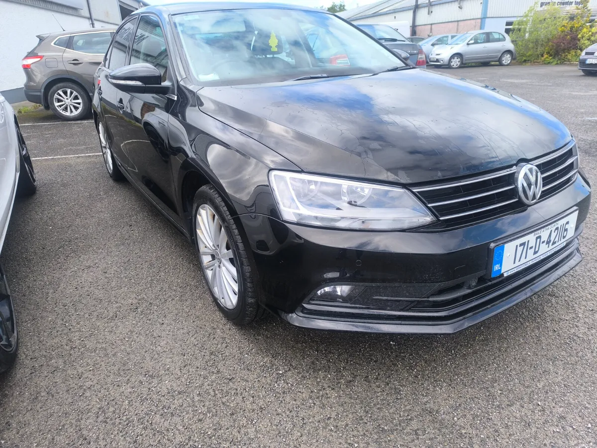 171 Volkswagen Jetta 2.0 TDI HIGHLINE - Image 2