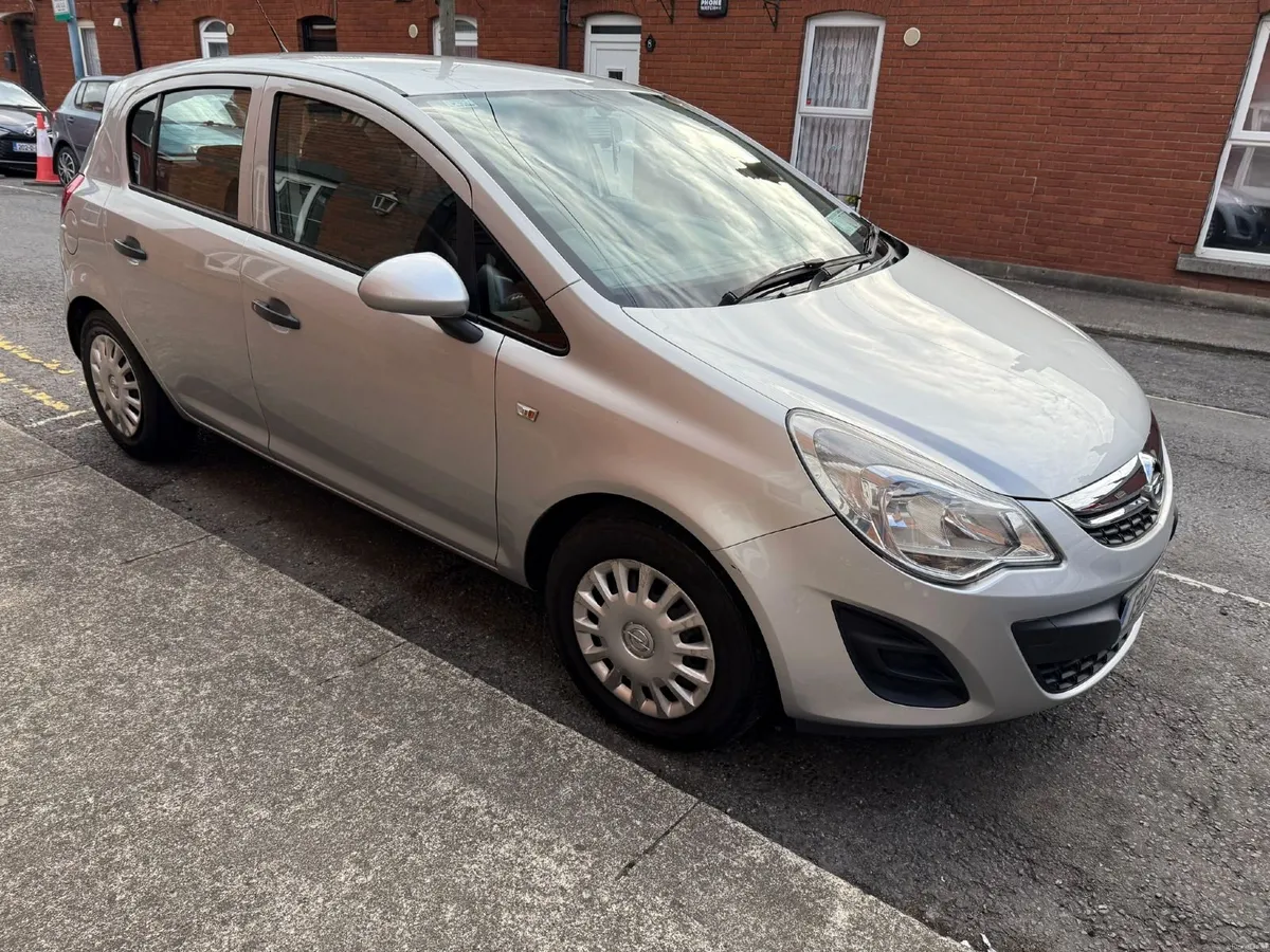 Opel Corsa 2013 - Image 2