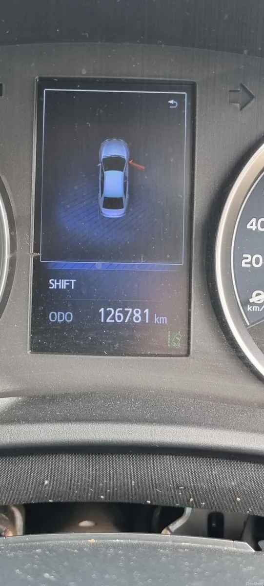 2017 Toyota Corolla Diesel with low mileage - Image 4