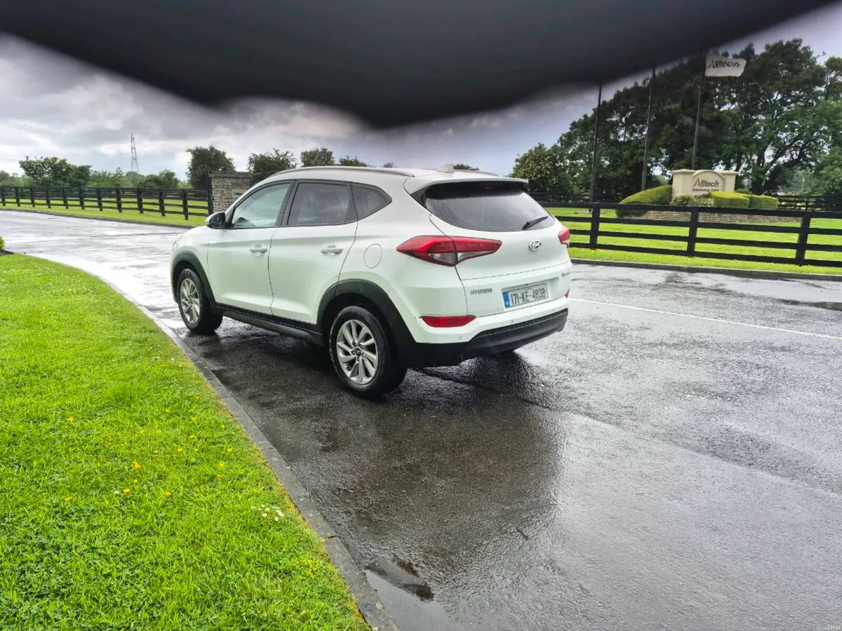 Hyundai Tucson 1.7Crdi 2017 - Image 4