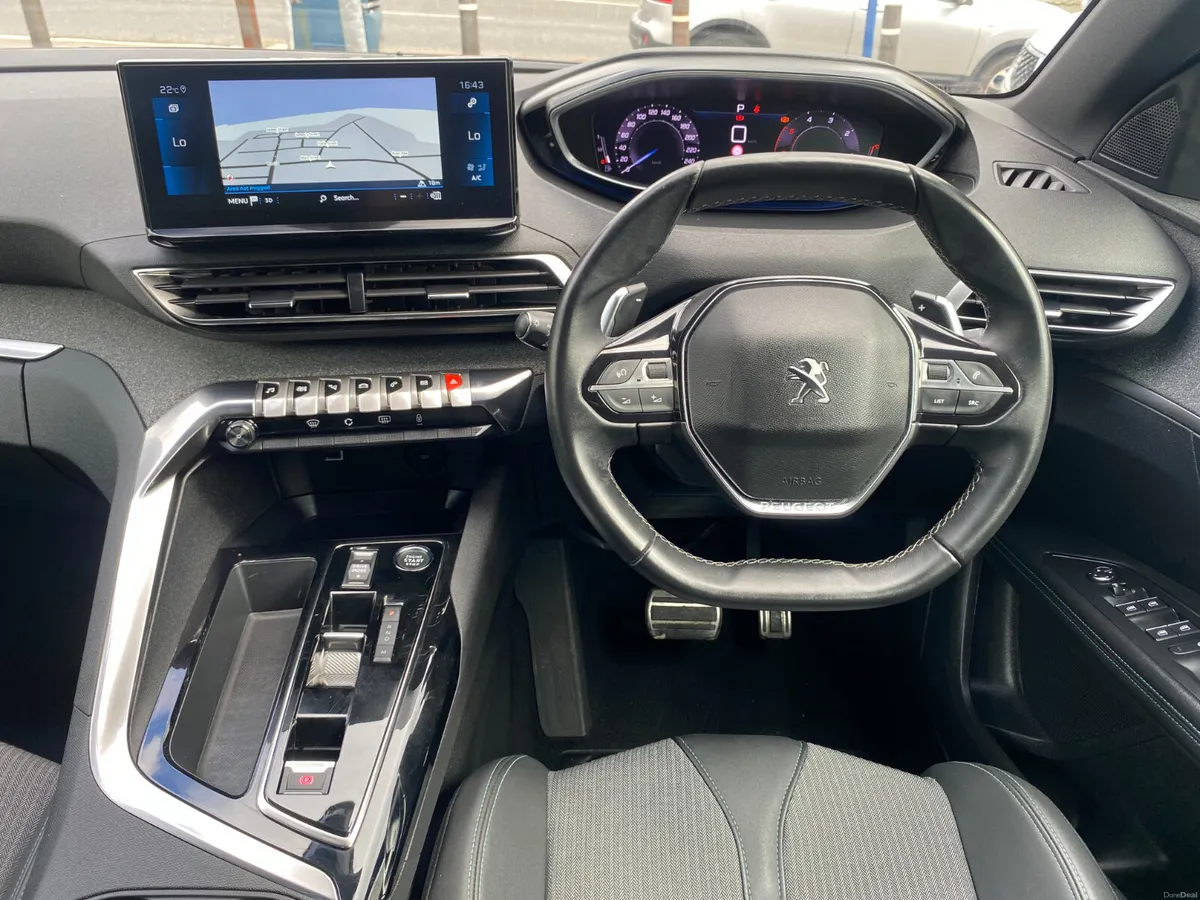 July 2023 Peugeot 3008 Allure DCi Auto - Image 6