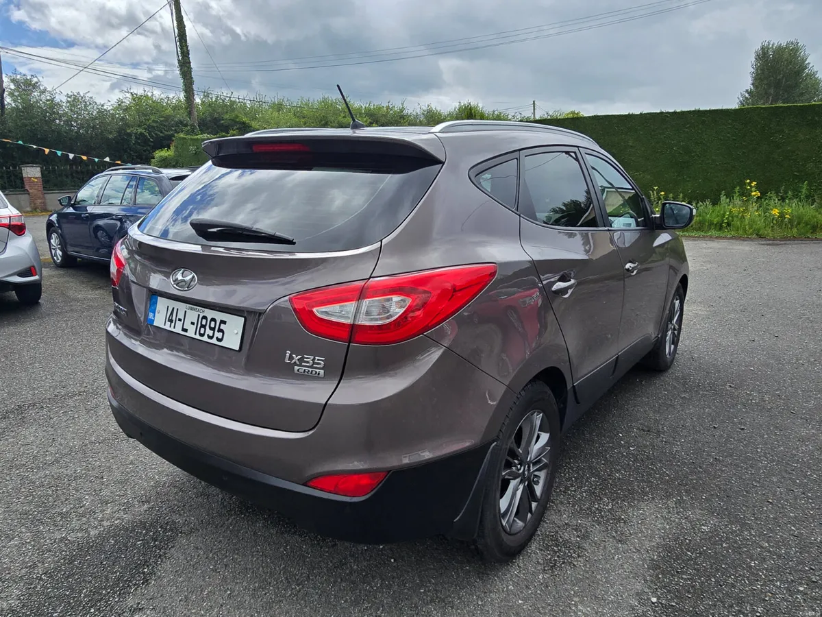 141 Hyundai ix35 1.7 Executive Nct 03-27 - Image 4