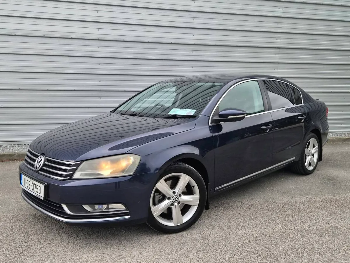 Passat 2011 Very Clean, Driving perfect - Image 1
