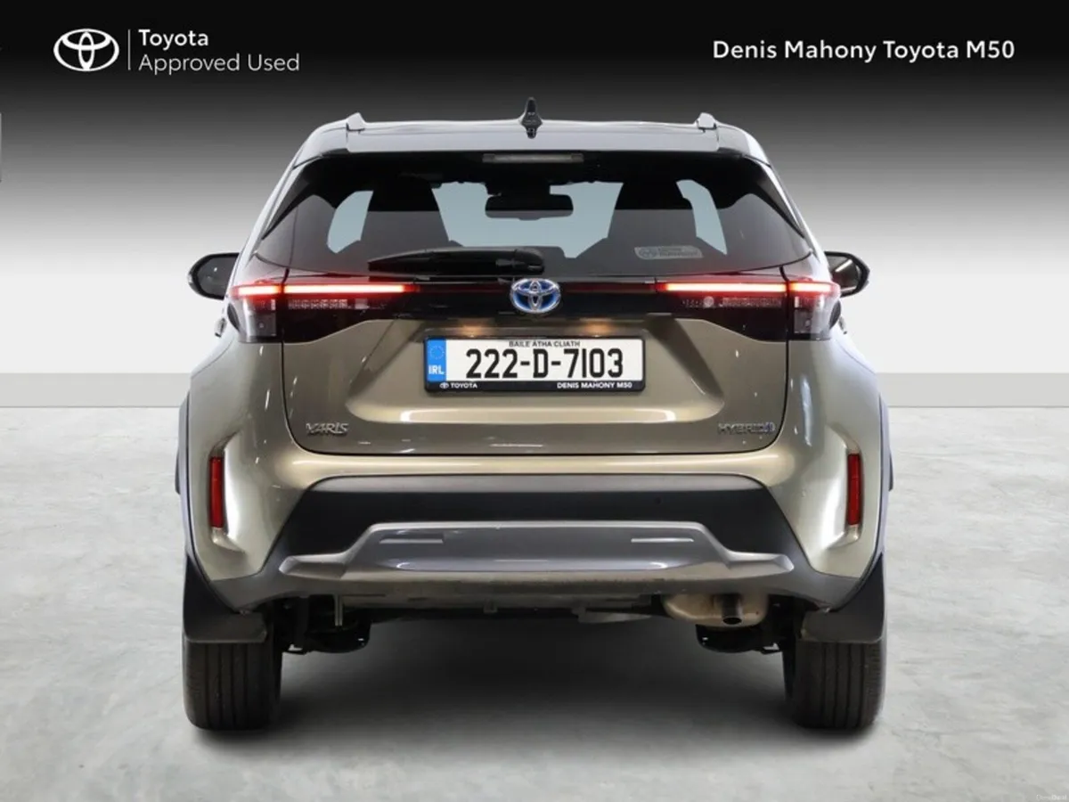 Toyota Yaris Cross Sol Adventure Hybrid - Image 4