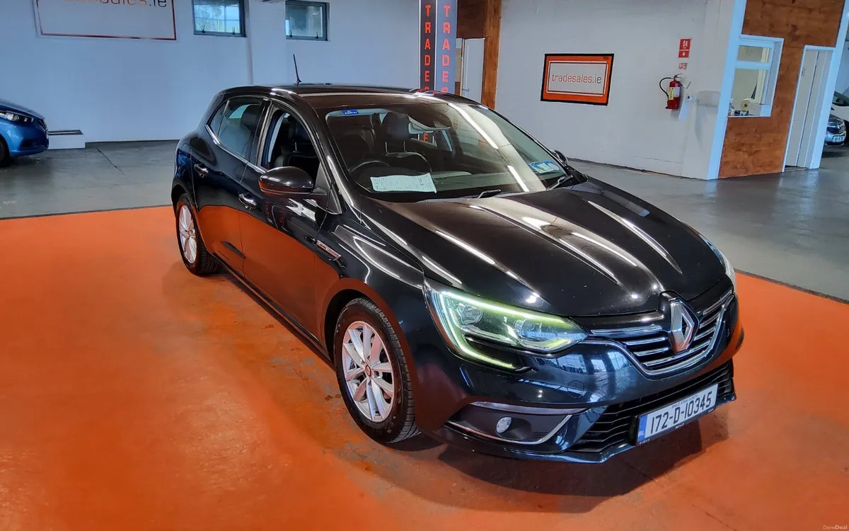 Renault Megane 2017 - Image 1