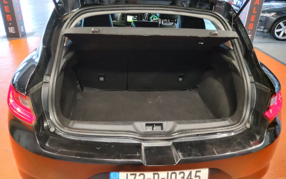 Renault Megane 2017 - Image 4