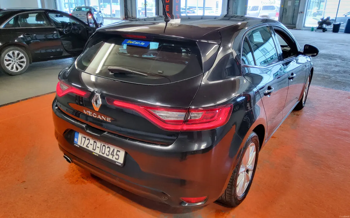 Renault Megane 2017 - Image 3