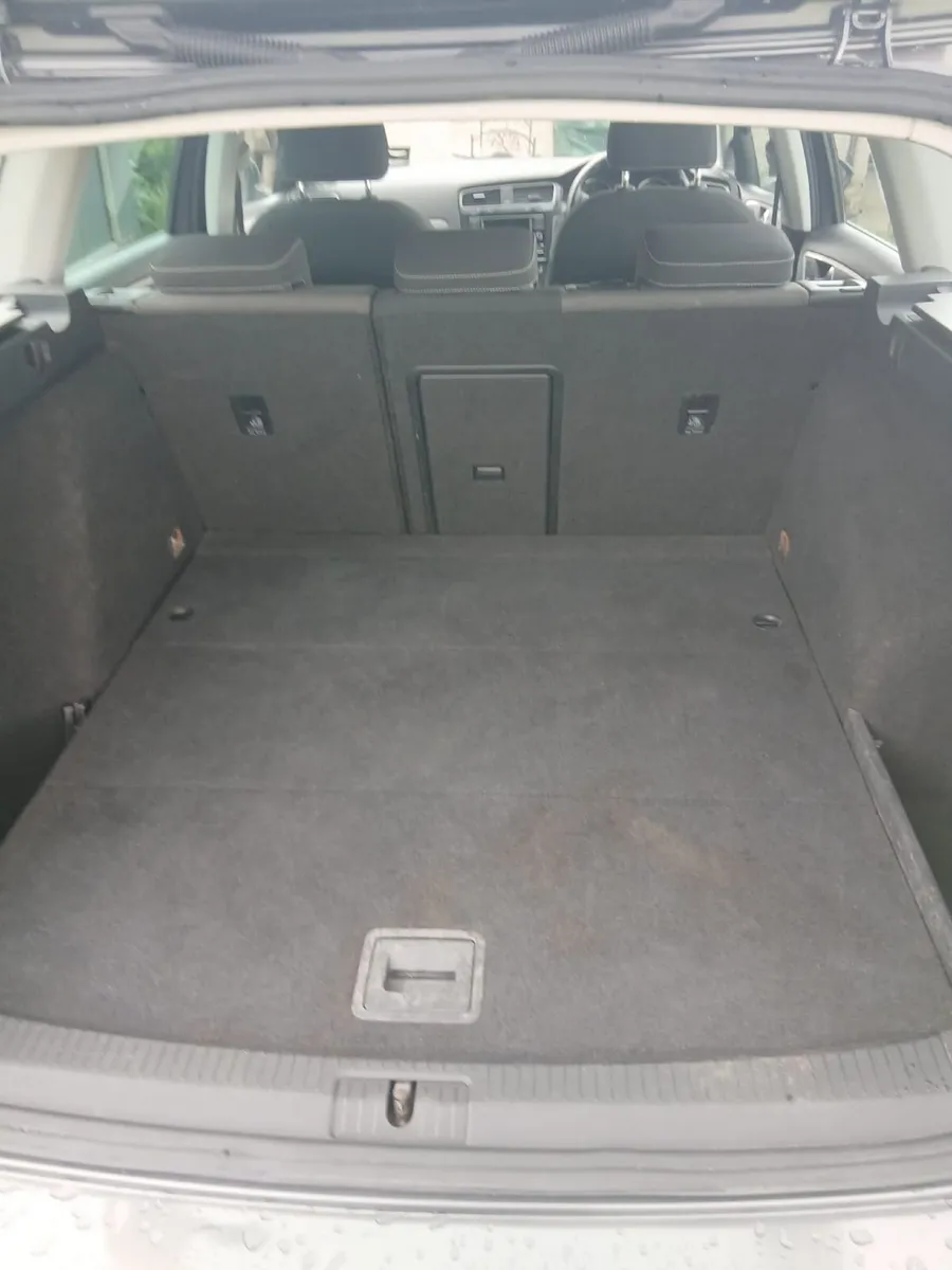 Volkswagen Golf 2017 - Image 2
