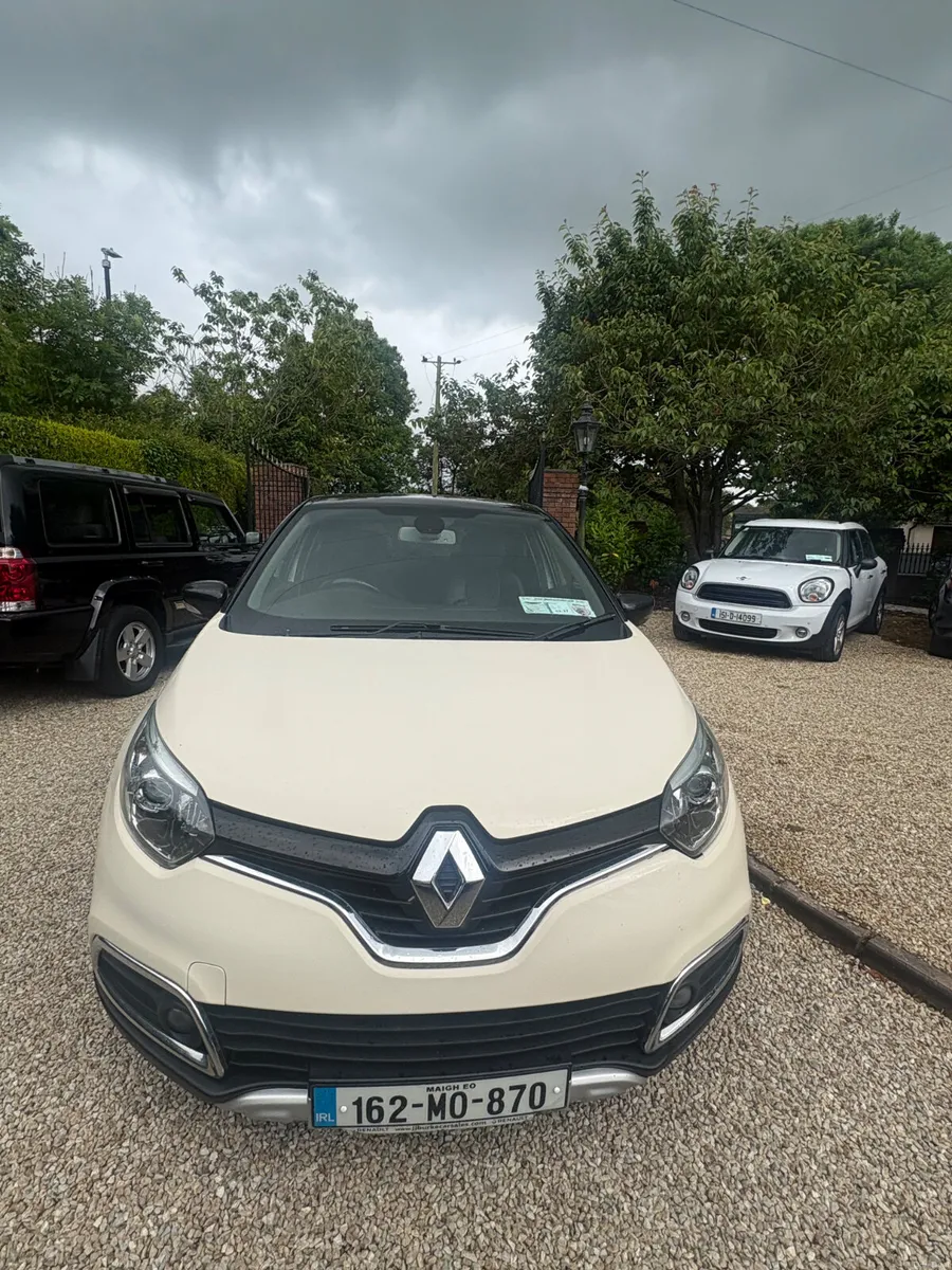 Renault Captur 2016 1.5 diesel , signature - Image 3