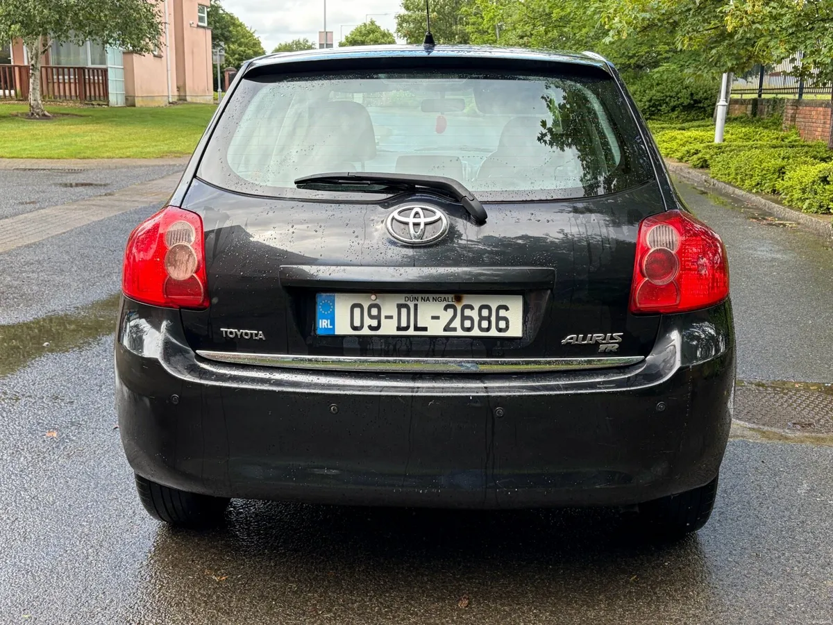 AUTOMATIC TOYOTA   AURIS 2009 1.4 DIESEL - Image 4