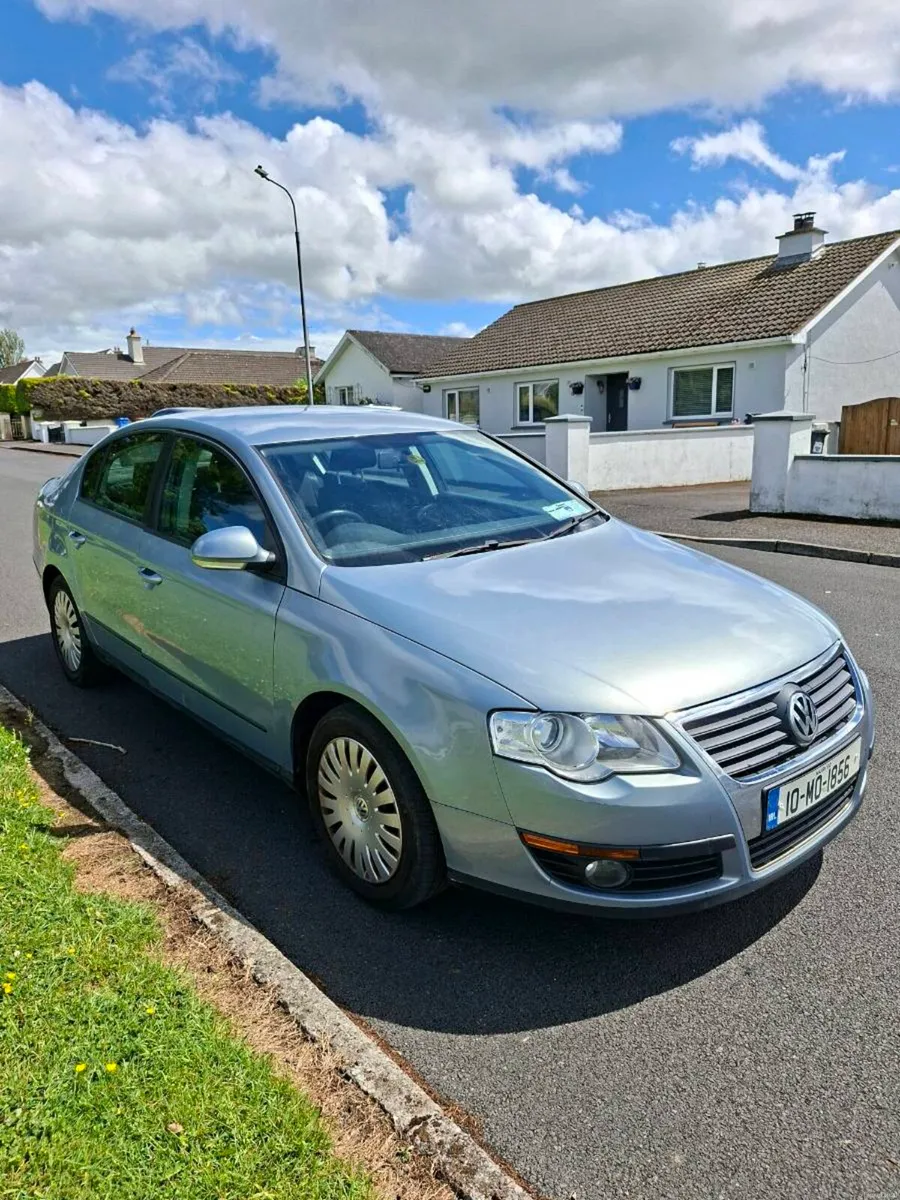 VW PASSAT 2010 ONLY 197KM 1 OWNER - Image 1