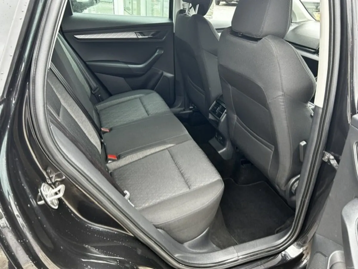 Skoda Karoq 2024 - Image 4