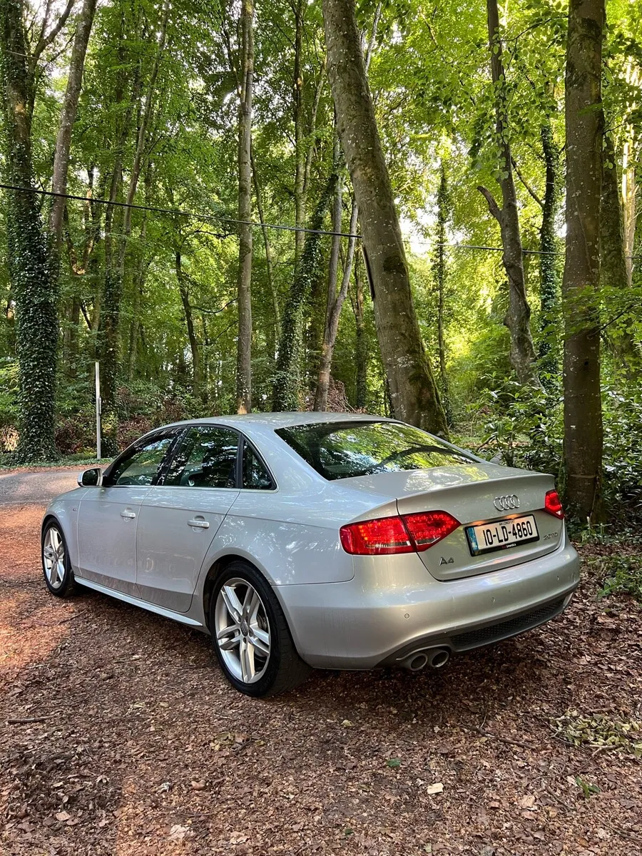 2010 AUDI A4 TDI 2.0 GENUINE S-LINE - Image 3