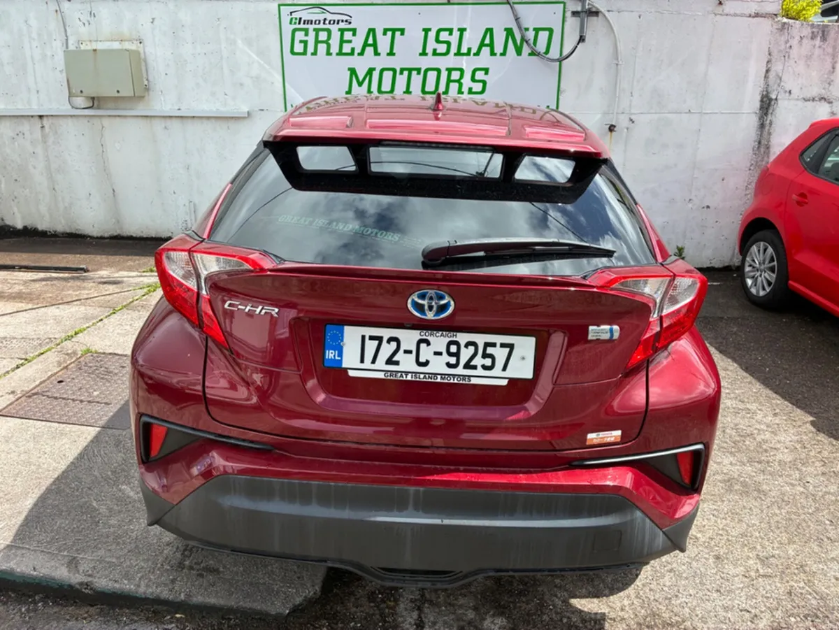 Toyota C-HR 1.8i S HYBRID - Image 6