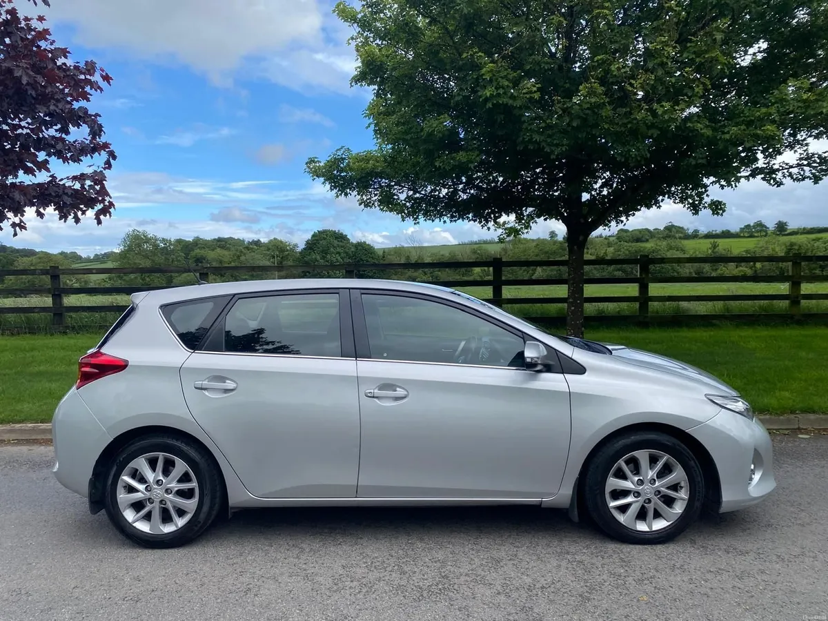 2014 Toyota Auris 1.4 D-4D Automatic | Fresh NCT | - Image 3