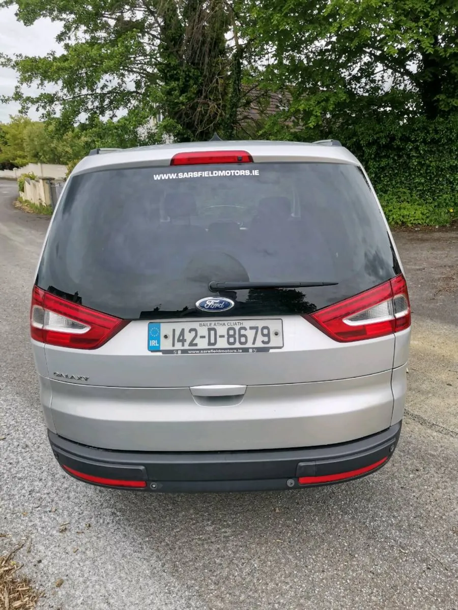 142 Ford Galaxy - Image 3