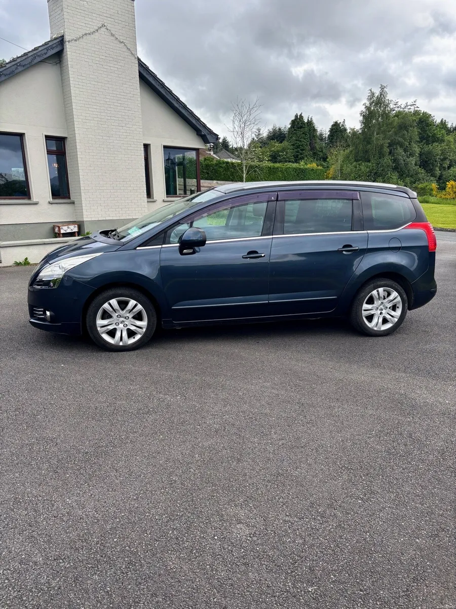 2013 Peugeot 5008 Exclusive 1.6T Auto Eng Rebuilt - Image 4