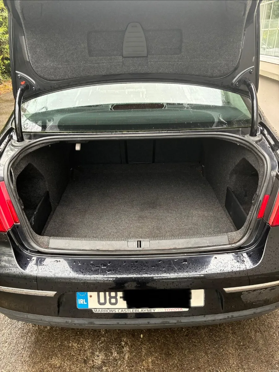 Volkswagen Passat 2008 - Image 3