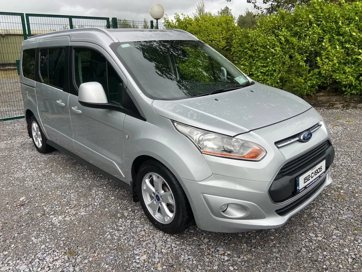 Ford Tourneo Connect 7 Seater - Image 2