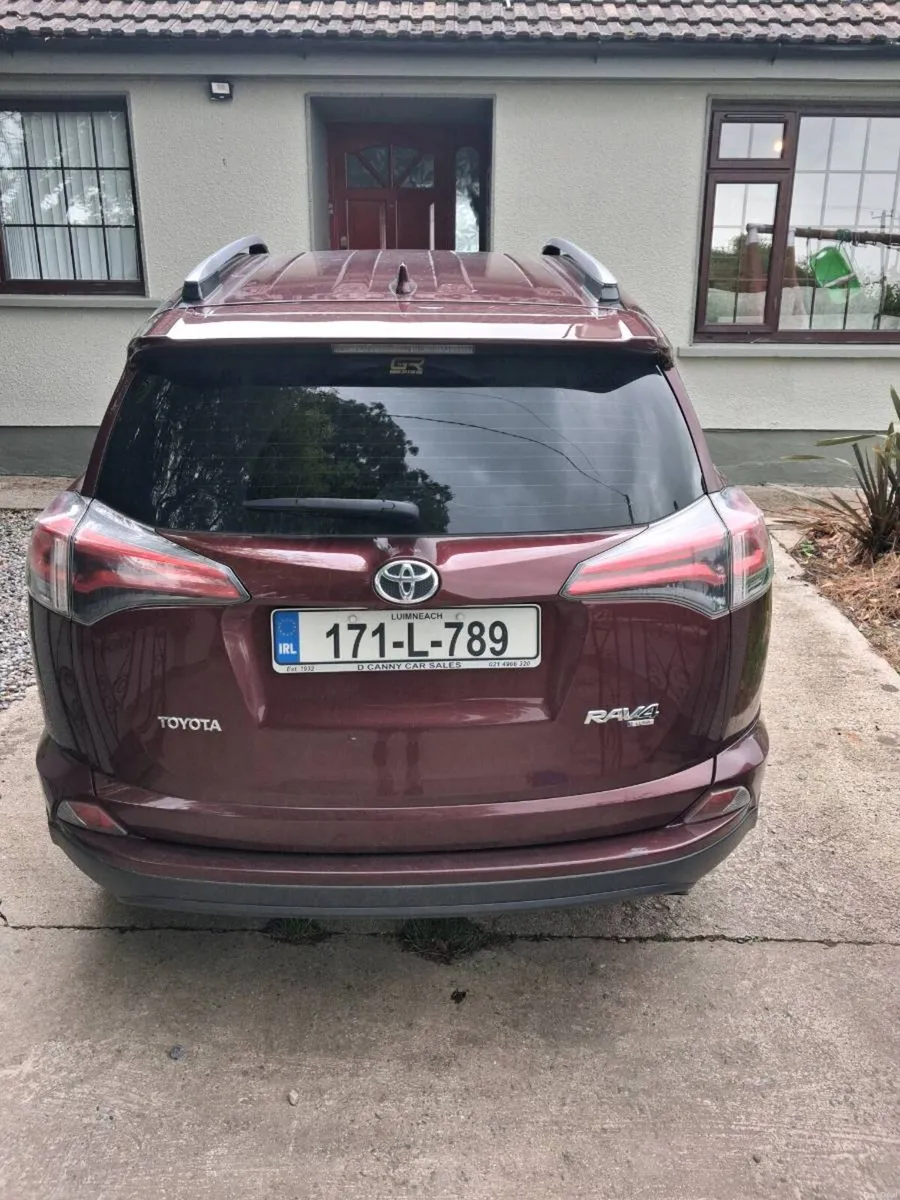 Toyota rav 4 - Image 4