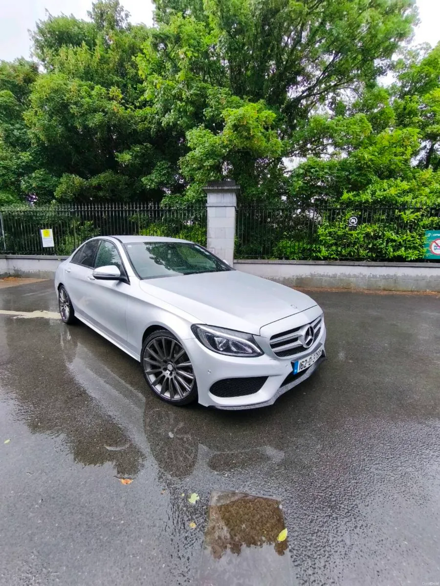 C220d AMG Line - Image 1