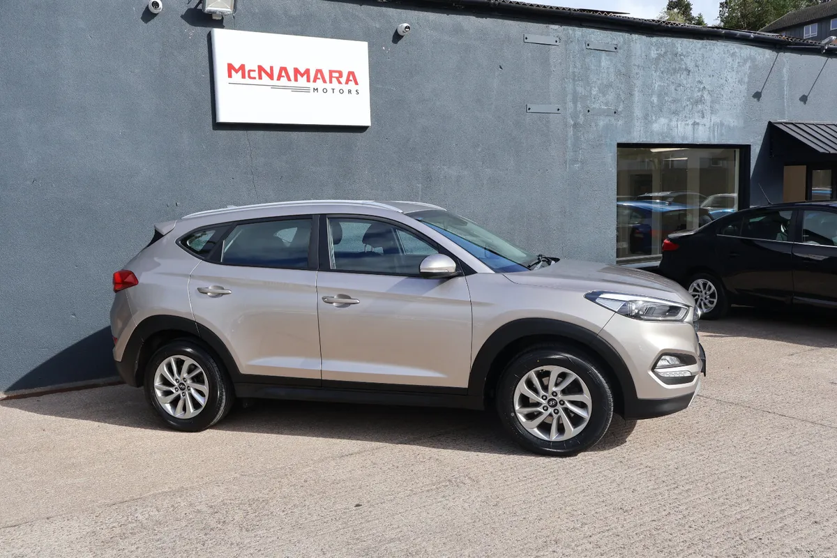 Hyundai Tucson Great Spec 12 Month NCT Exceptional - Image 2
