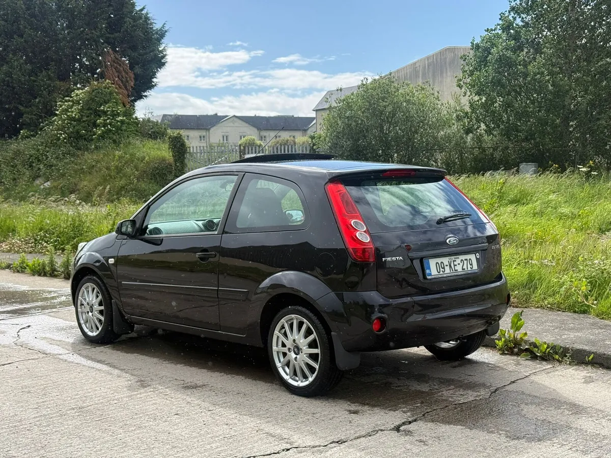 Ford fiesta new NCT low miles - Image 3