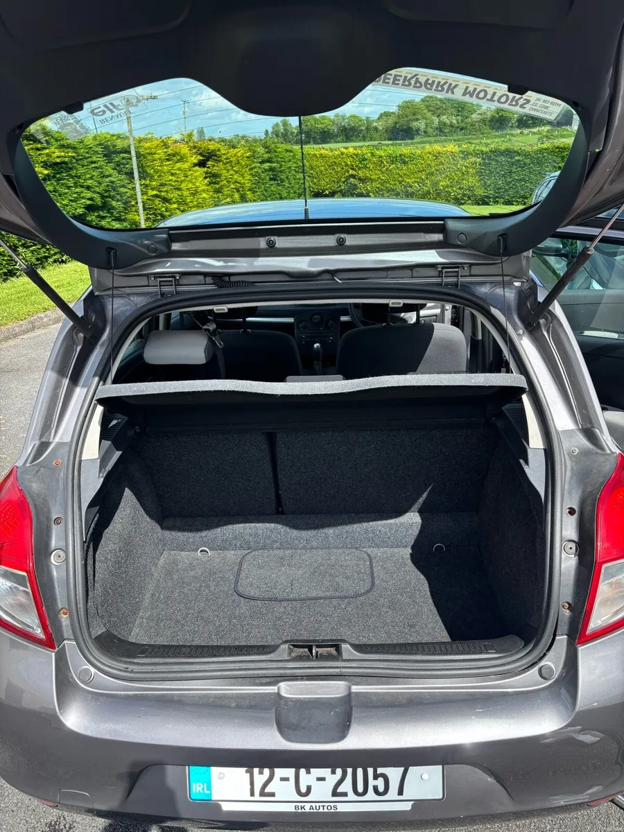 Renault Clio - Image 4