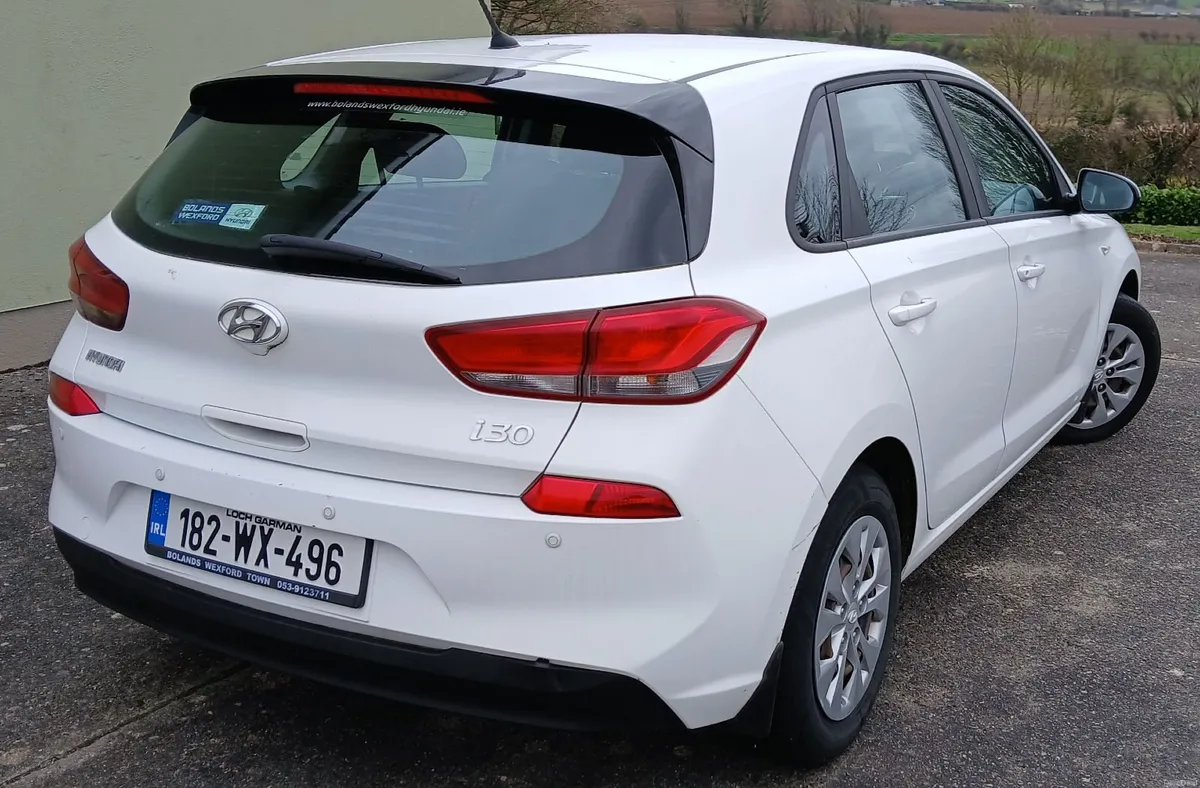 Hyundai i30 2018 1.6L Diesel - Image 2