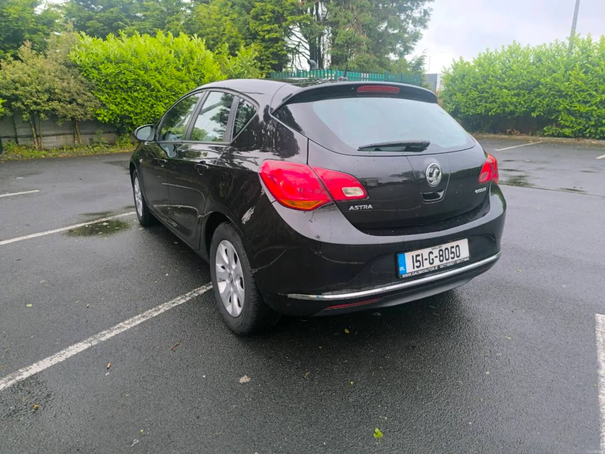 2015 Black Vauxhall Astra 1.6 CDTI Diesel Manual - Image 4