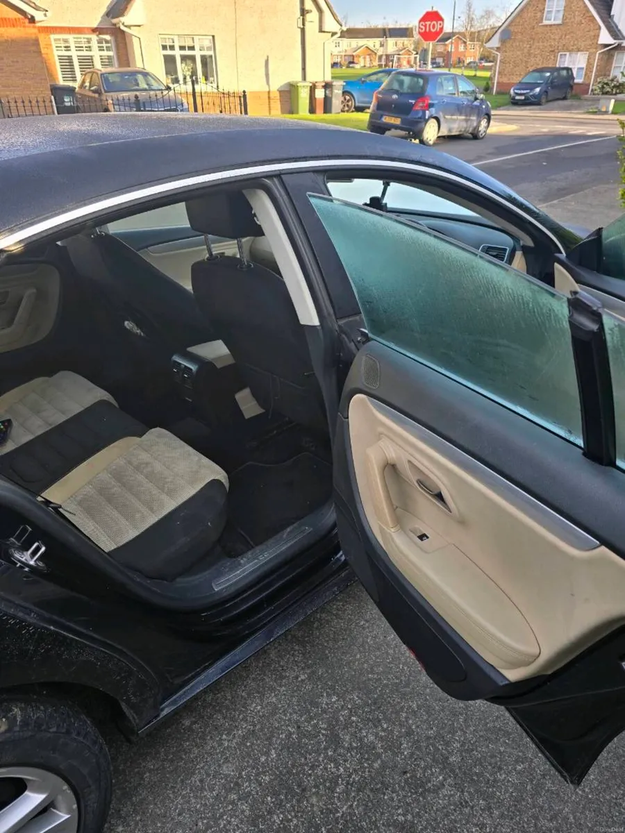 Passat CC - Image 4