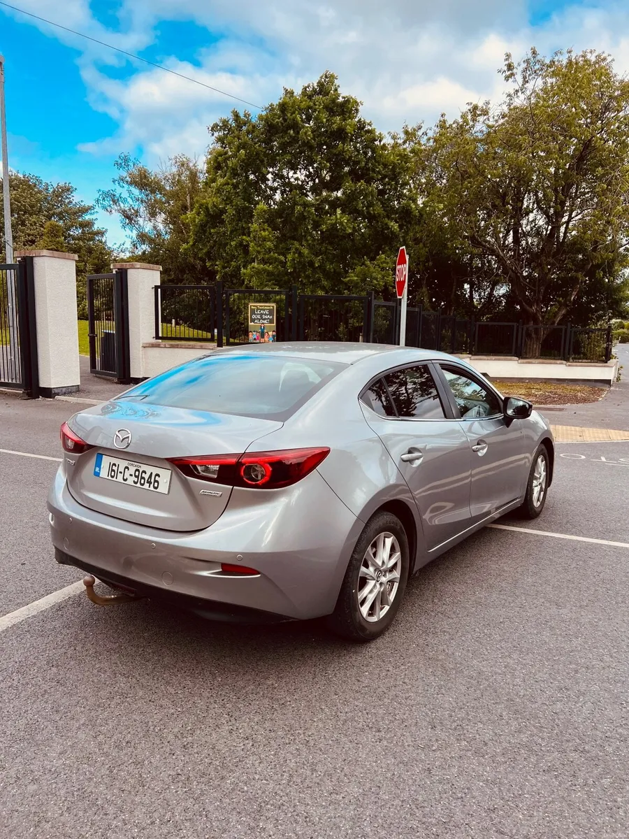 Mazda Mazda3 2016 - Image 2