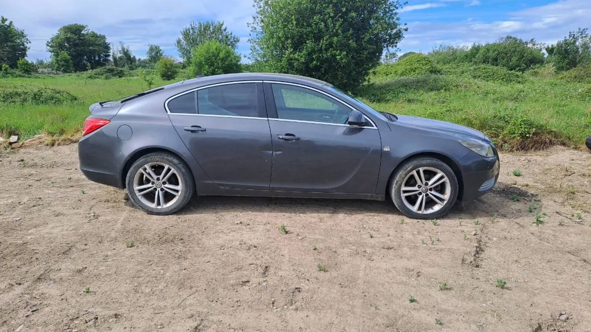 Vauxhall  Opel insignia - Image 4