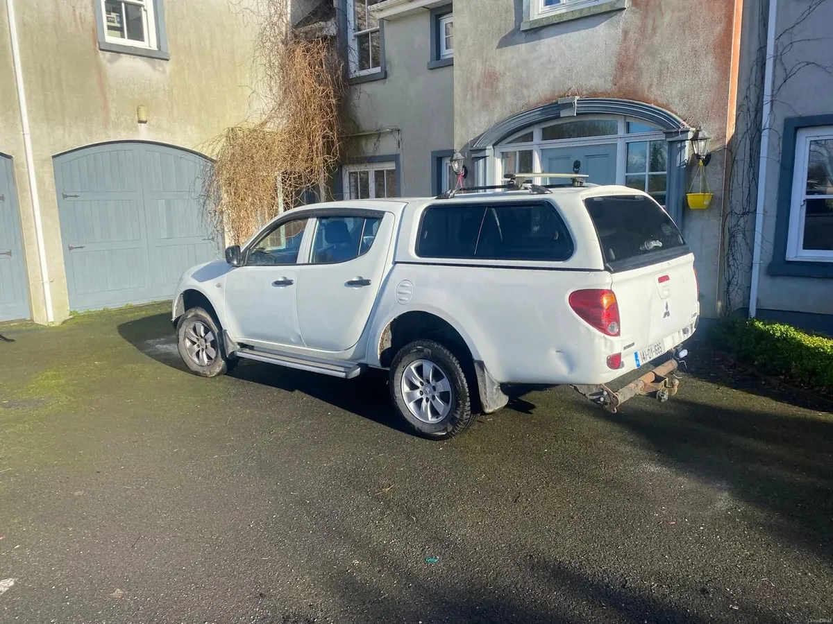 Mitsubishi L200 2014 - Image 5