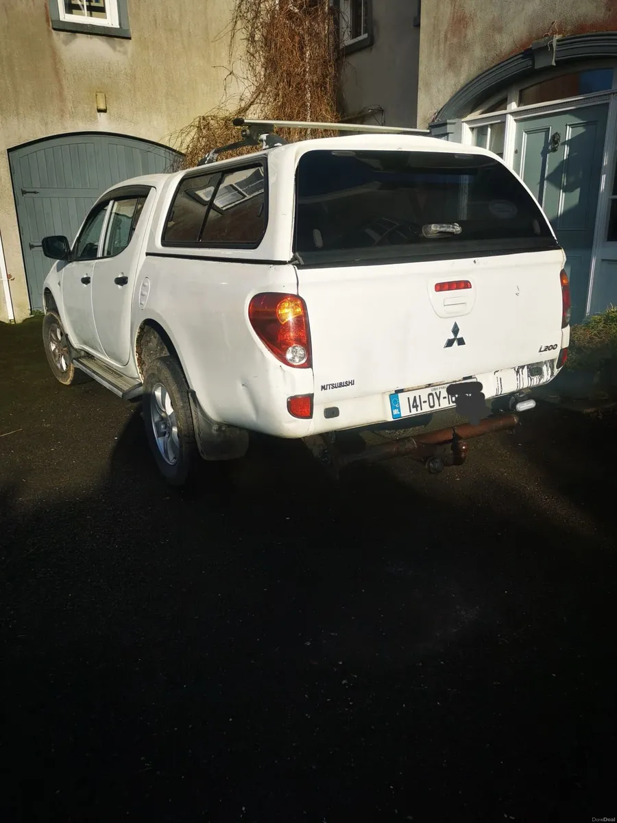 Mitsubishi L200 2014 - Image 6