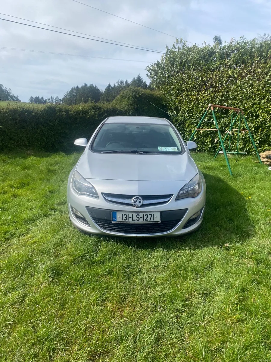 Vauxhall Astra 2013 - Image 6
